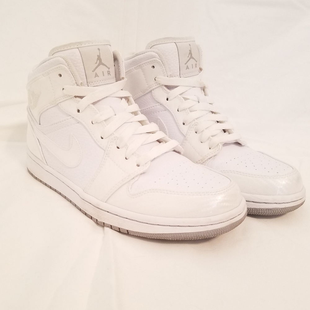 Nike Air Jordans Sneakers